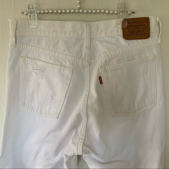Levi Wedgie Straight White Distressed Denim High-Rise Cropped Jeans - Picture 12 of 16